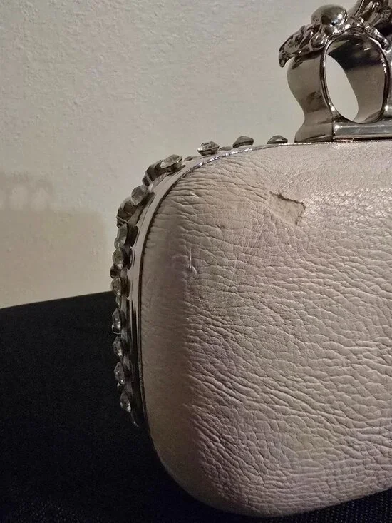 2000s White Skull and rhinestone clutch with four-ring knuckle clasp - Picture 5 of 11